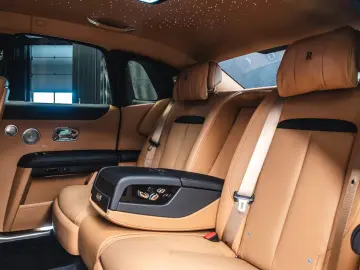 Rolls-Royce Ghost Bespoke Shooting Star