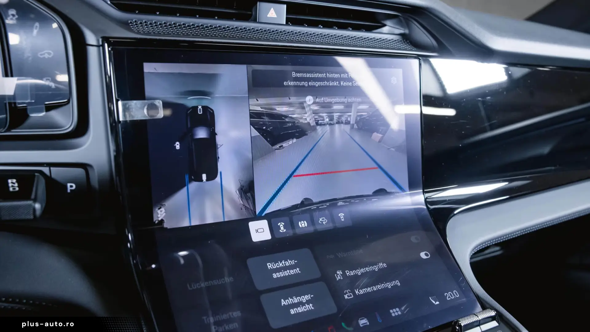 Porsche Cayenne Electric Panoramic Roof AHK Sport Chrono