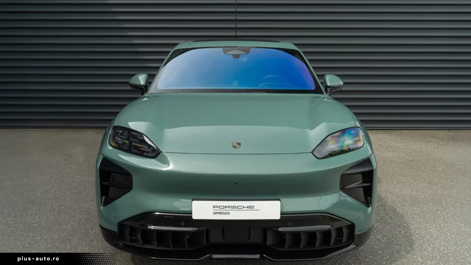 Porsche Cayenne Turbo Electric Burmester Active-Ride 22z