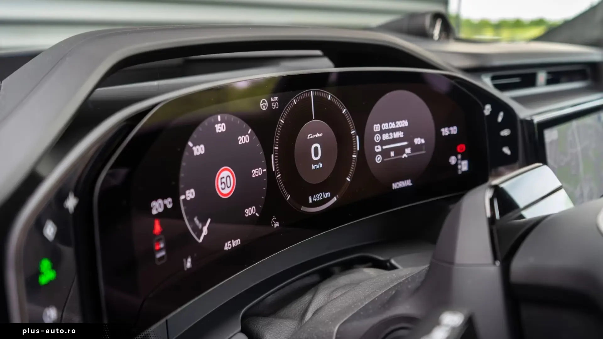 Porsche Cayenne Turbo Electric Burmester Active-Ride 22z