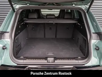 Porsche Cayenne Turbo Electric Burmester Active-Ride 22z