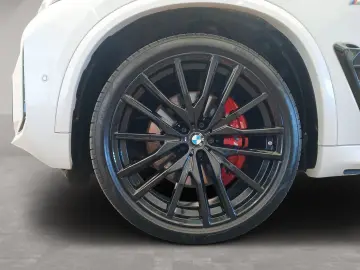 BMW X5 xDrive40d M Sport Standheizung Massage AHK