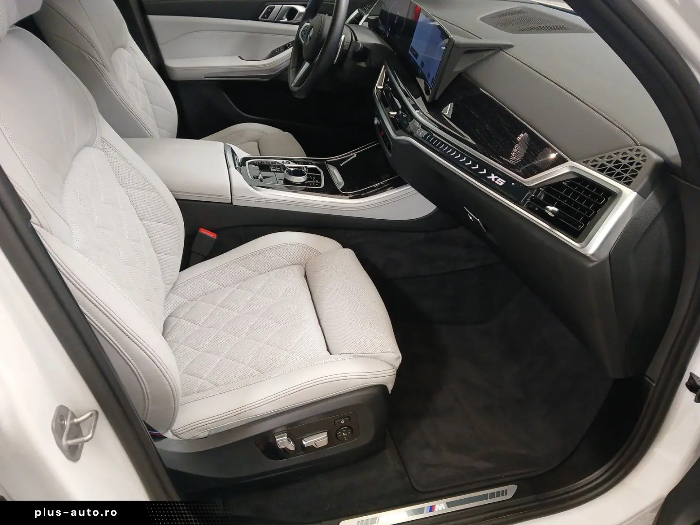 BMW X5 xDrive40d M Sport Standheizung Massage AHK