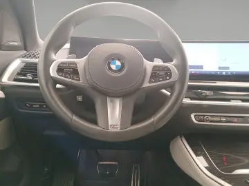 BMW X5 xDrive40d M Sport Standheizung Massage AHK