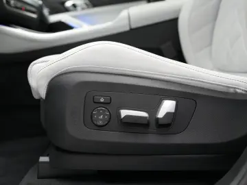 BMW X5 M60 i xDrive