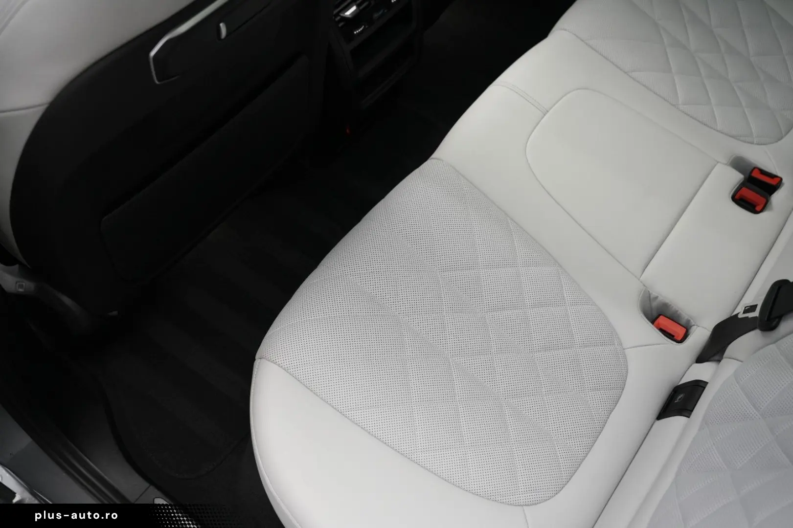 BMW X5 M60 i xDrive