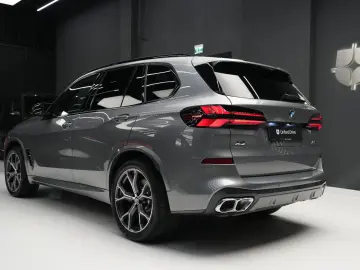 BMW X5 M60 i xDrive