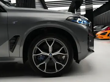 BMW X5 M60 i xDrive