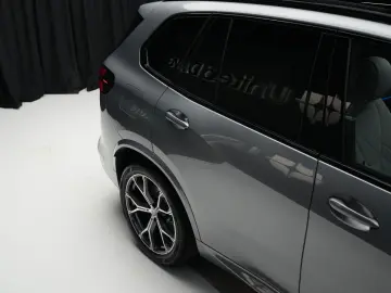 BMW X5 M60 i xDrive