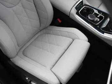 BMW X5 M60 i xDrive