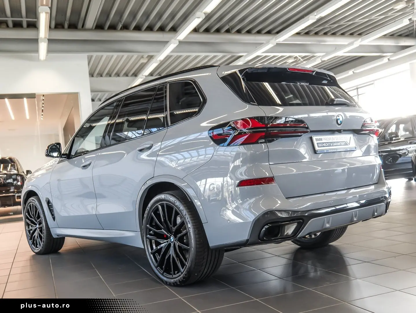 BMW X5 xDrive30d M Sport PANO AHK RFK NAVI LED DAB