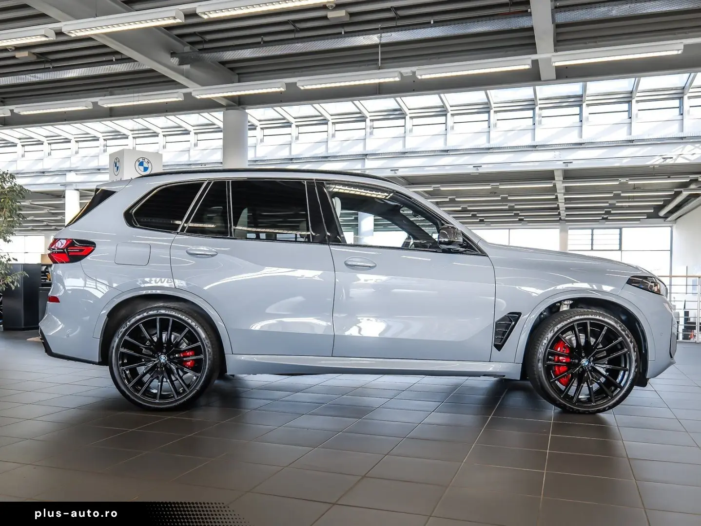 BMW X5 xDrive30d M Sport PANO AHK RFK NAVI LED DAB