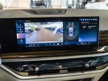 BMW X5 xDrive30d M Sport PANO AHK RFK NAVI LED DAB