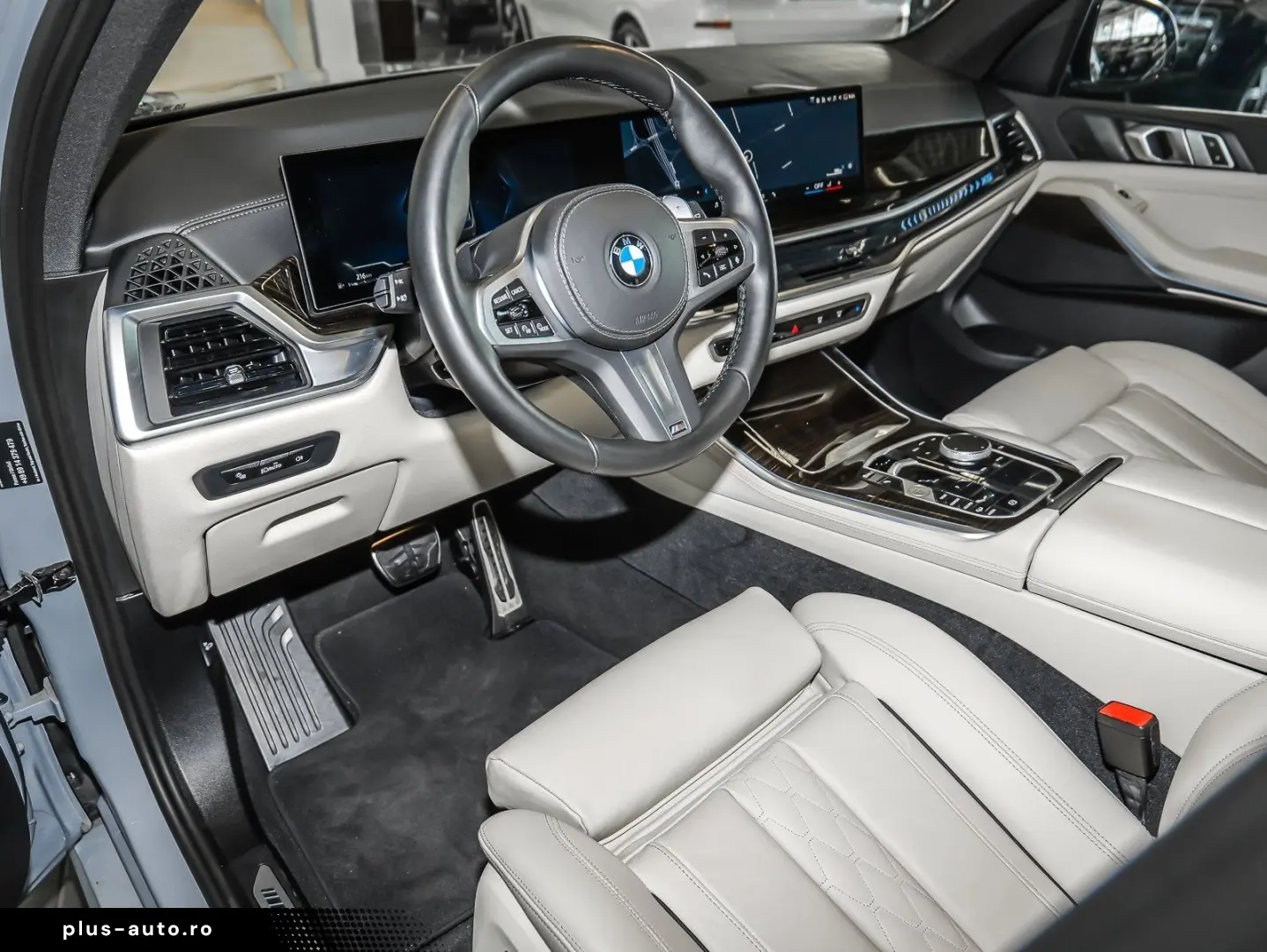 BMW X5 xDrive30d M Sport PANO AHK RFK NAVI LED DAB