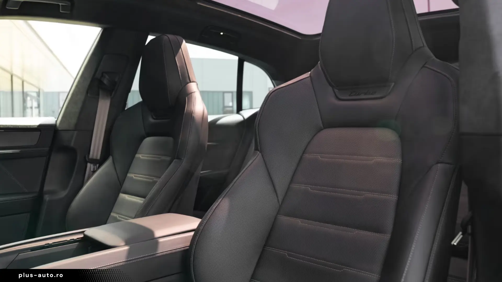 Porsche Cayenne Turbo Electric Burmester Active Ride
