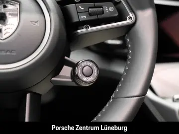 Porsche Cayenne Turbo Electric Burmester Active Ride