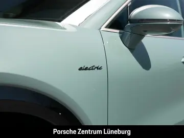 Porsche Cayenne Turbo Electric Burmester Active Ride