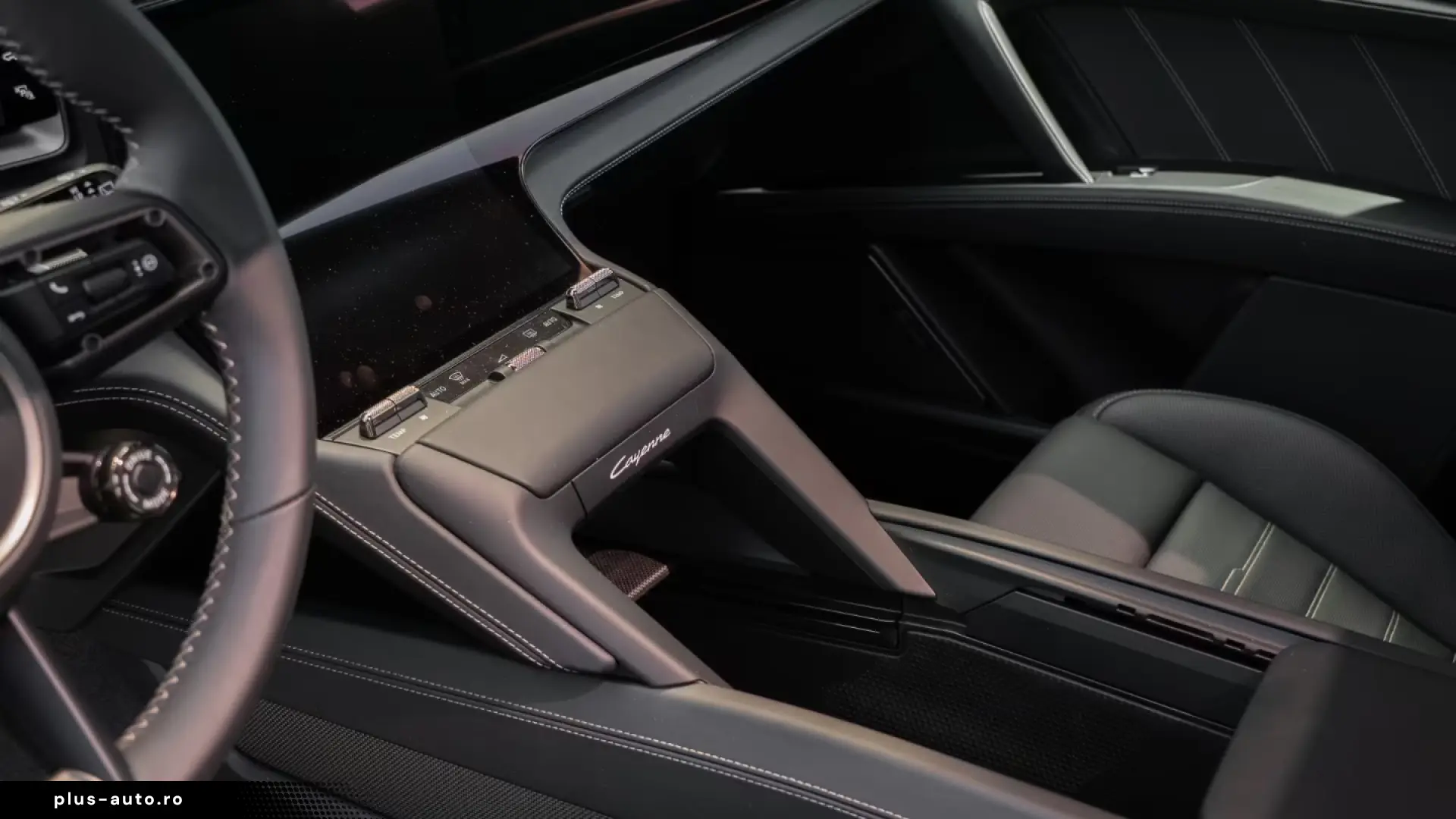 Porsche Cayenne Turbo Electric Burmester Active Ride