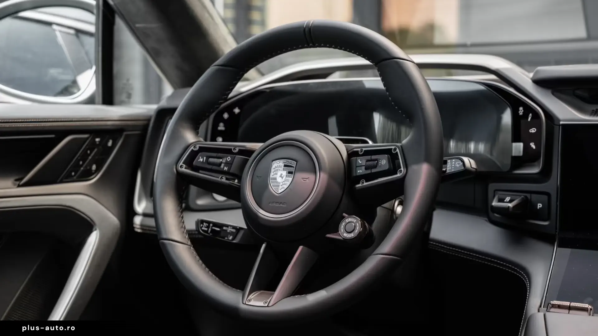 Porsche Cayenne Turbo Electric Burmester Active Ride