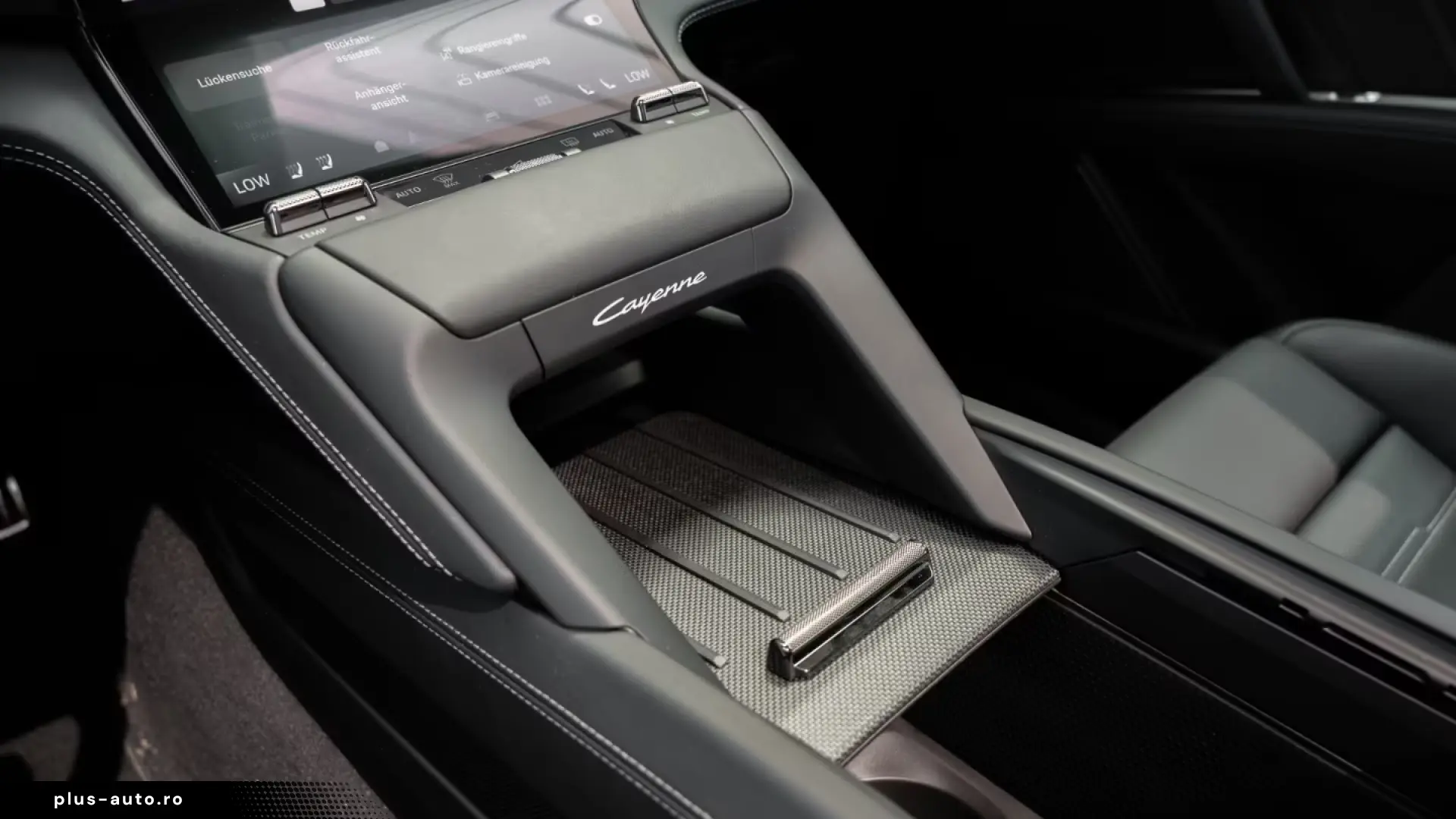 Porsche Cayenne Turbo Electric Burmester Active Ride