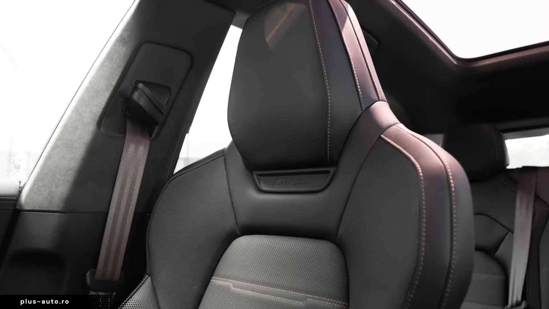 Porsche Cayenne Turbo Electric Burmester Active Ride