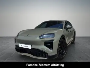 Porsche Cayenne Turbo Electric   Burmester   AHK