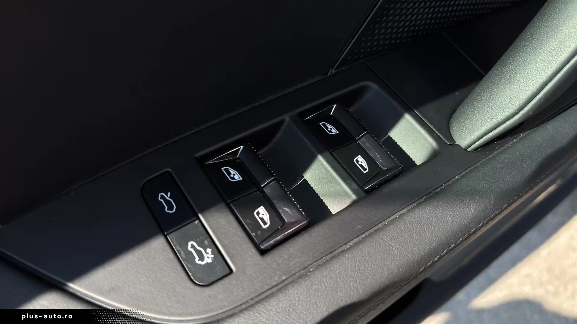 Porsche Cayenne Turbo Electric   Burmester   AHK