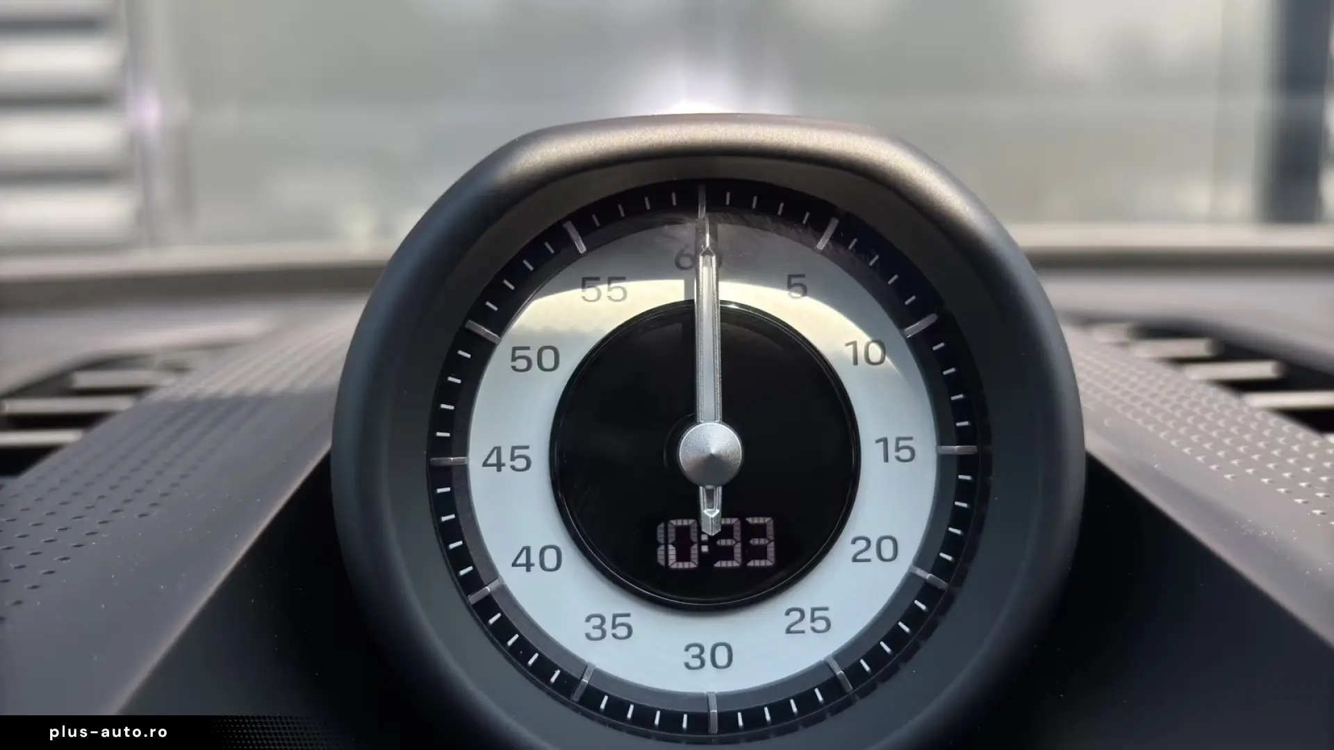 Porsche Cayenne Turbo Electric   Burmester   AHK