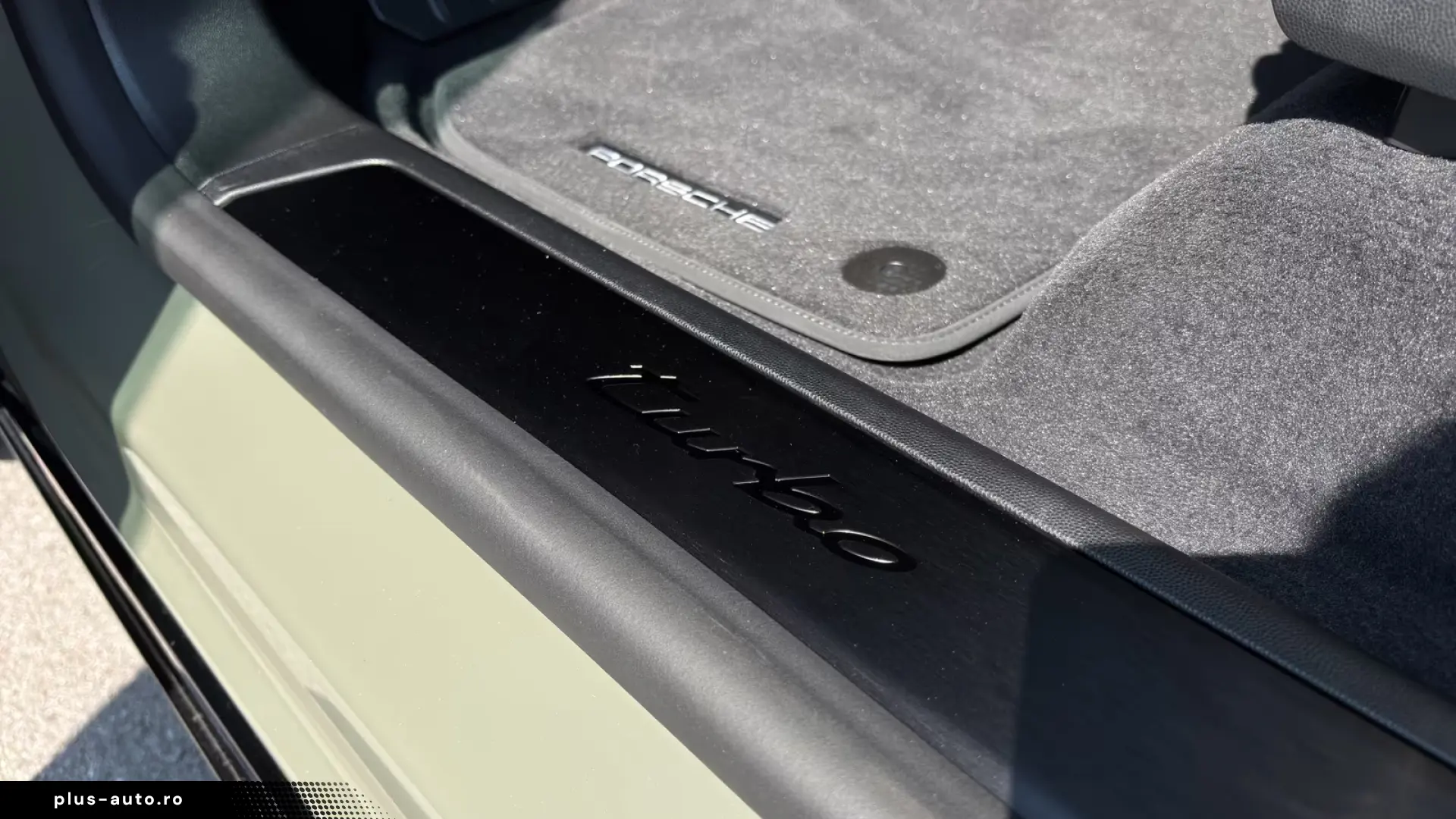 Porsche Cayenne Turbo Electric   Burmester   AHK