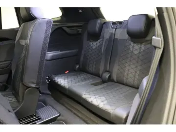 VW Tayron R-Line 2.0 TDI 4MOTION NAVI Matrix - 7 locuri