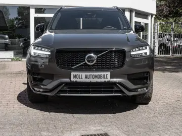VOLVO XC90 Plus Dark AWD 7-Sitzer