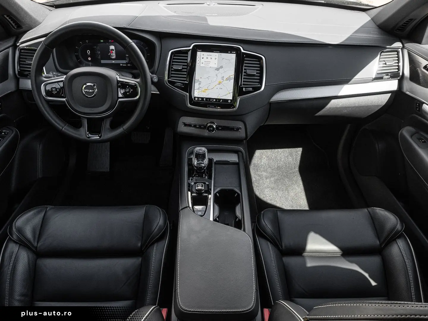 VOLVO XC90 Plus Dark AWD 7-Sitzer