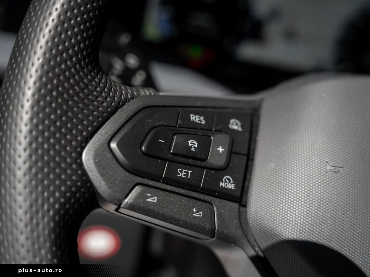 VW Tayron R-Line 2.0 TSI DSG DCC - 7 locuri