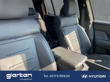 HYUNDAI SANTA FE Hybrid 4WD  Panoramadach - 6 locuri