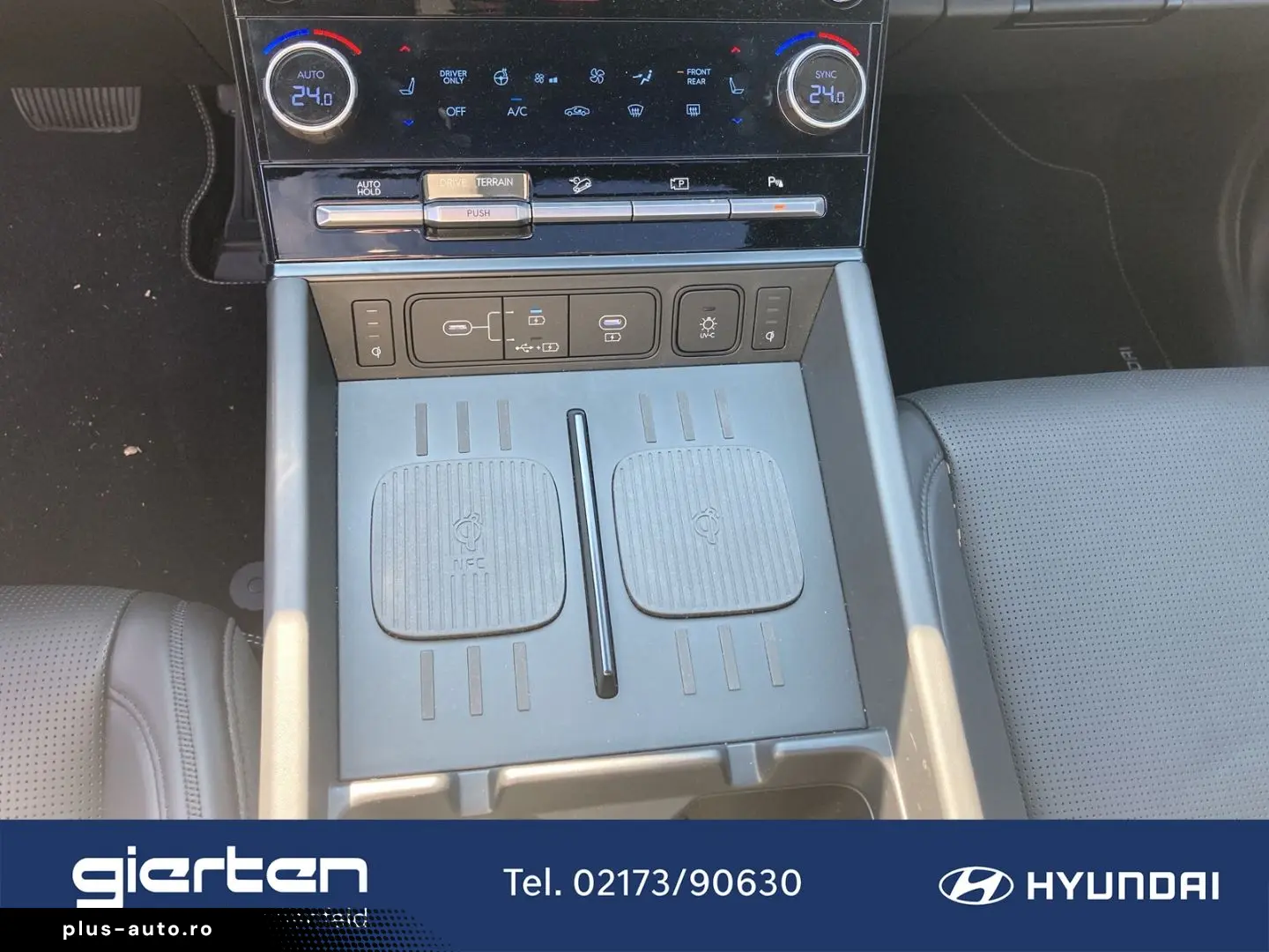 HYUNDAI SANTA FE Hybrid 4WD  Panoramadach - 6 locuri
