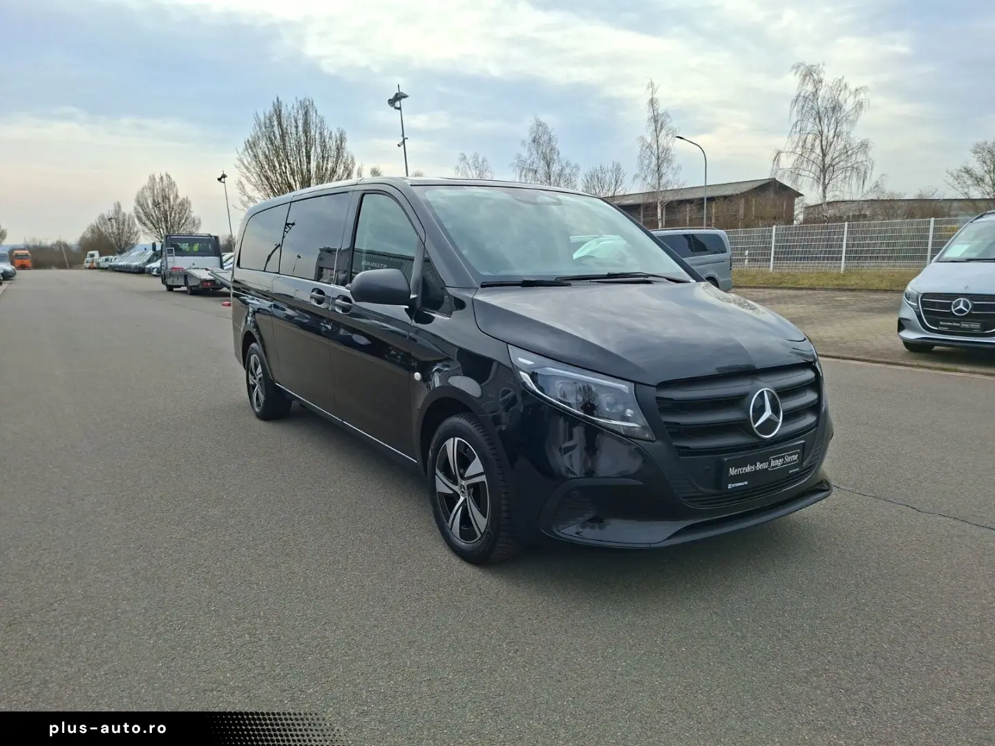 MERCEDES-BENZ Vito 116 Tourer PRO EXL 9G MBUX LED AHK Kamera