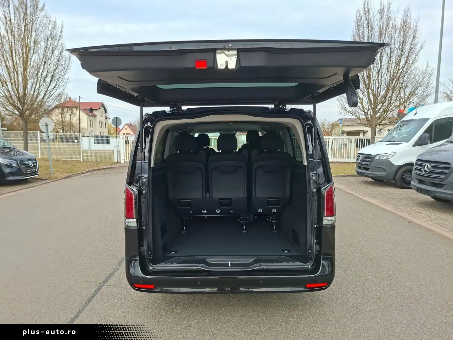 MERCEDES-BENZ Vito 116 Tourer PRO EXL 9G MBUX LED AHK Kamera
