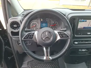 MERCEDES-BENZ Vito 116 Tourer PRO EXL 9G MBUX LED AHK Kamera