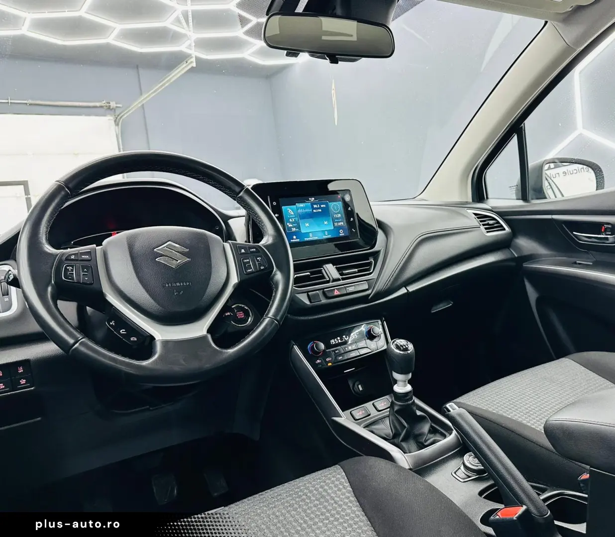 SUZUKI Sx4 2022 1.4i   hybrid E6 4x4 Garantie 12 Luni Rate A