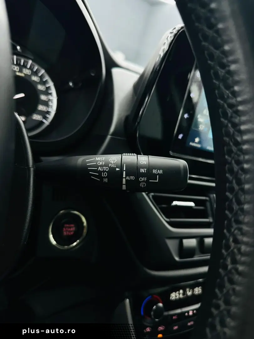SUZUKI Sx4 2022 1.4i   hybrid E6 4x4 Garantie 12 Luni Rate A