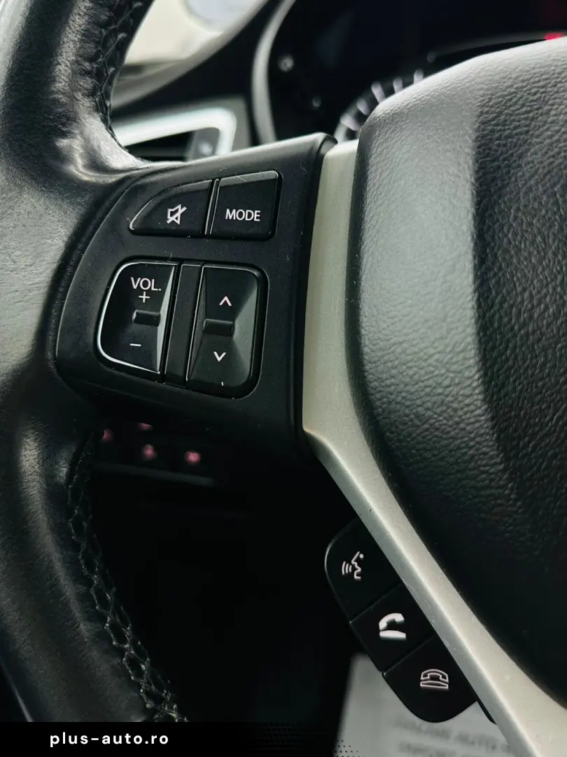 SUZUKI Sx4 2022 1.4i   hybrid E6 4x4 Garantie 12 Luni Rate A
