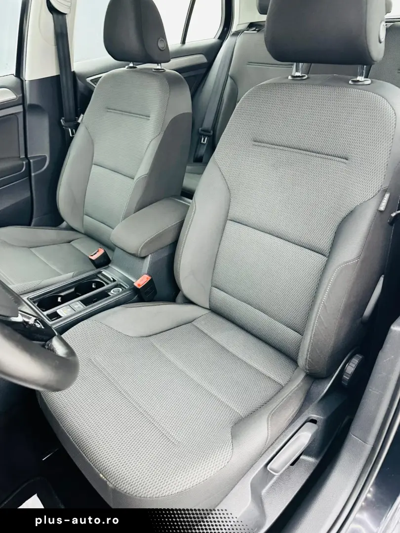 VOLKSWAGEN GOLF 2015 1.6D  E5 Garantie 12 Luni Rate Avans 0