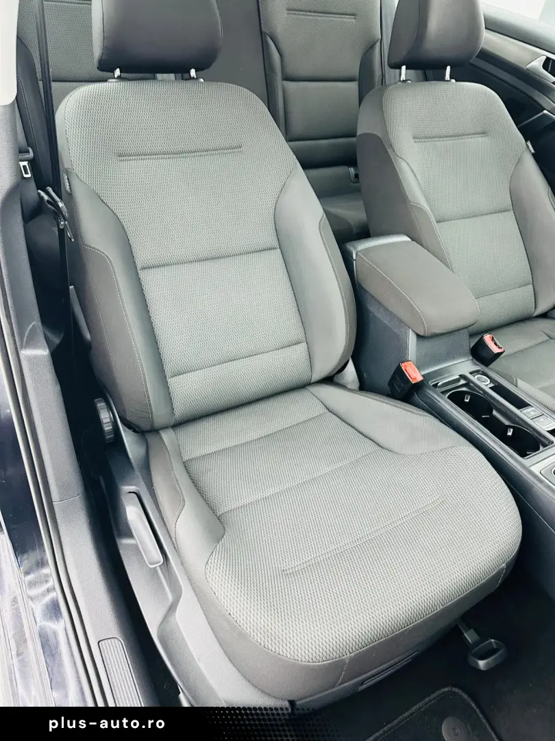 VOLKSWAGEN GOLF 2015 1.6D  E5 Garantie 12 Luni Rate Avans 0