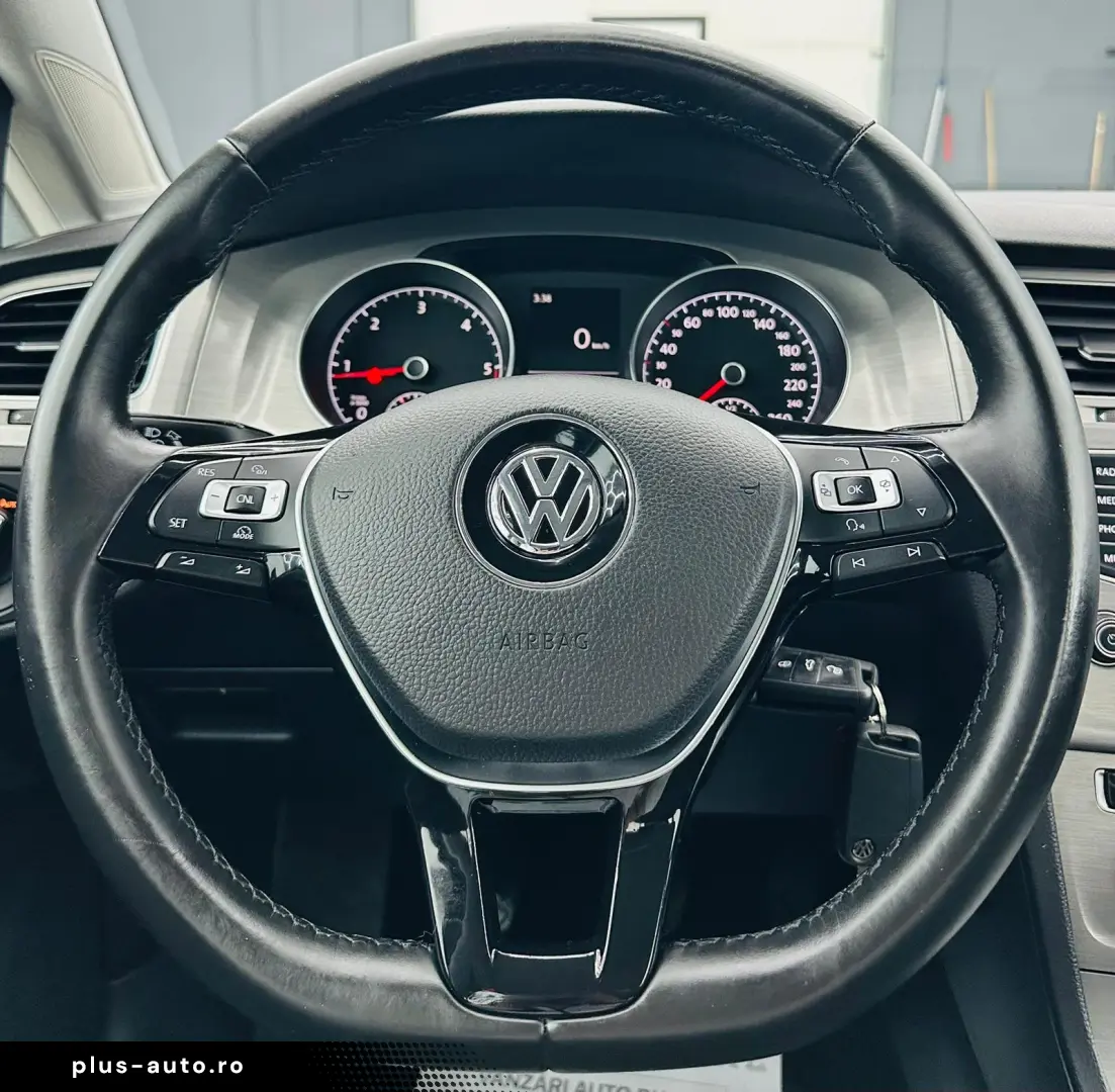 VOLKSWAGEN GOLF 2015 1.6D  E5 Garantie 12 Luni Rate Avans 0