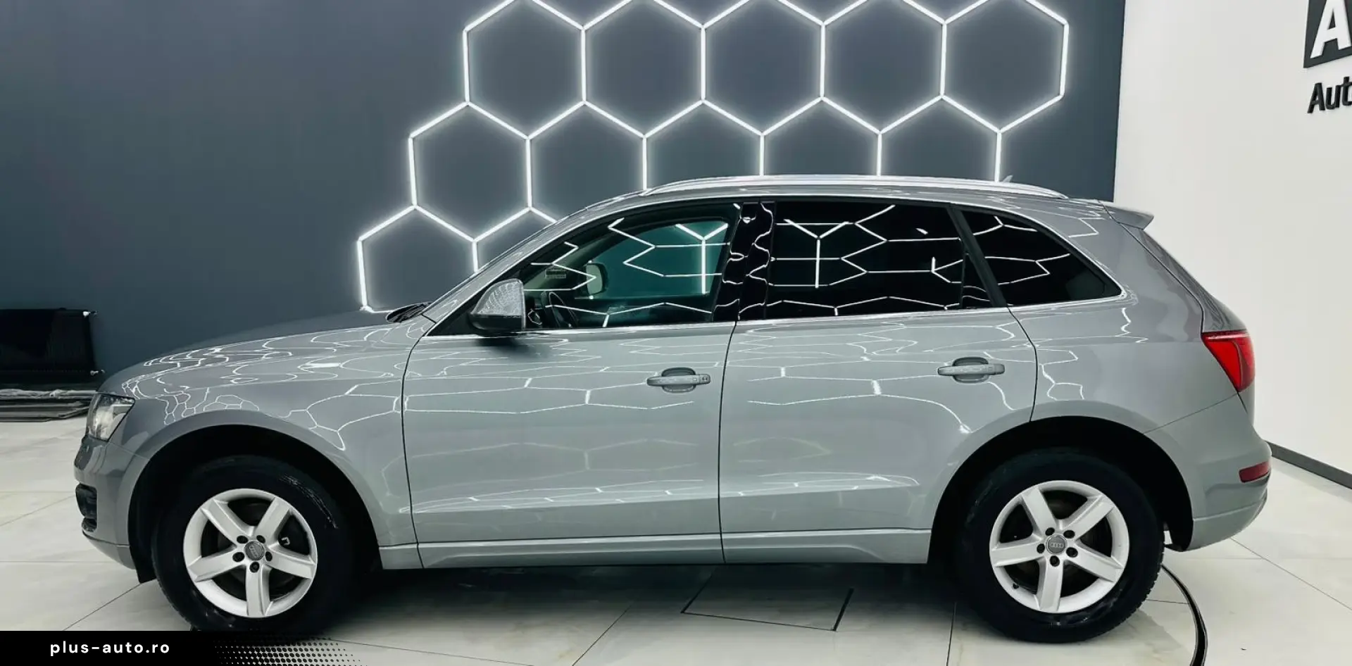 AUDI Q5 2009 2.0D 4x4 Garantie 12 Luni Rate Avans 0 Doar Cu
