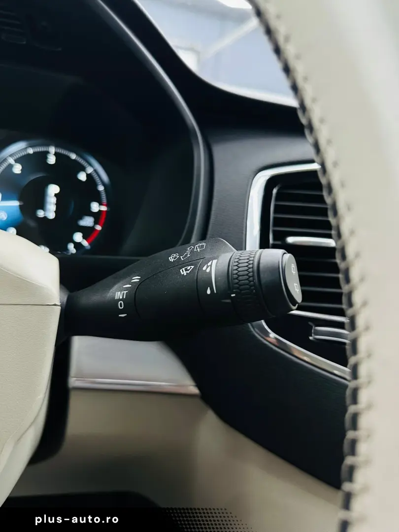 VOLVO XC90 2017 2.0D E6 4x4 Garantie 12 Luni Rate Avans 0 Do