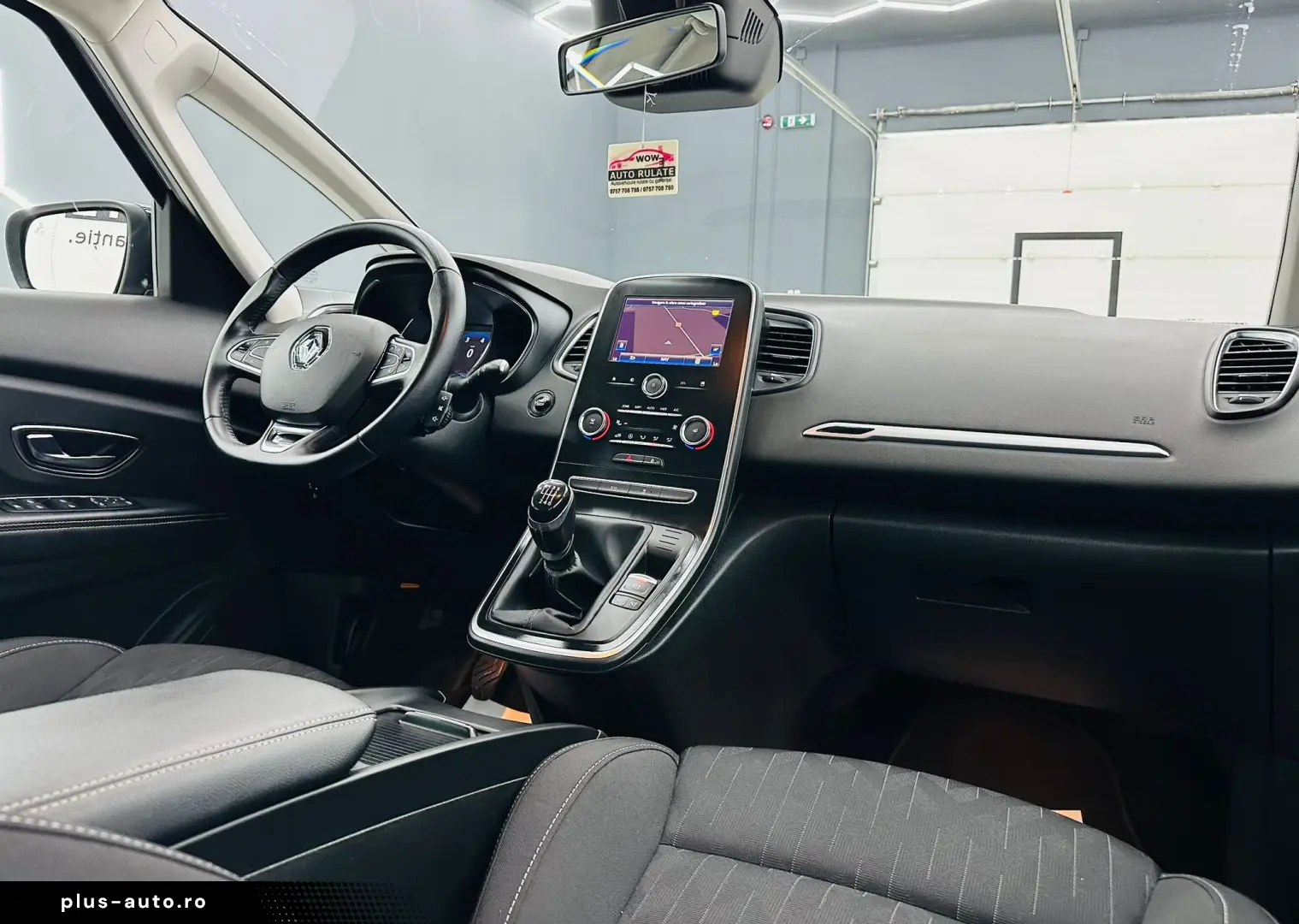 RENAULT SCENIC 2018 1.3i E6 7 Locuri Garantie 12 Luni Rate A