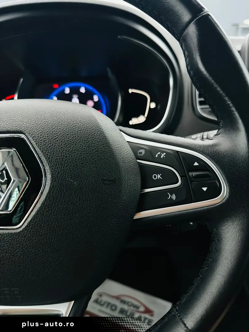 RENAULT SCENIC 2018 1.3i E6 7 Locuri Garantie 12 Luni Rate A
