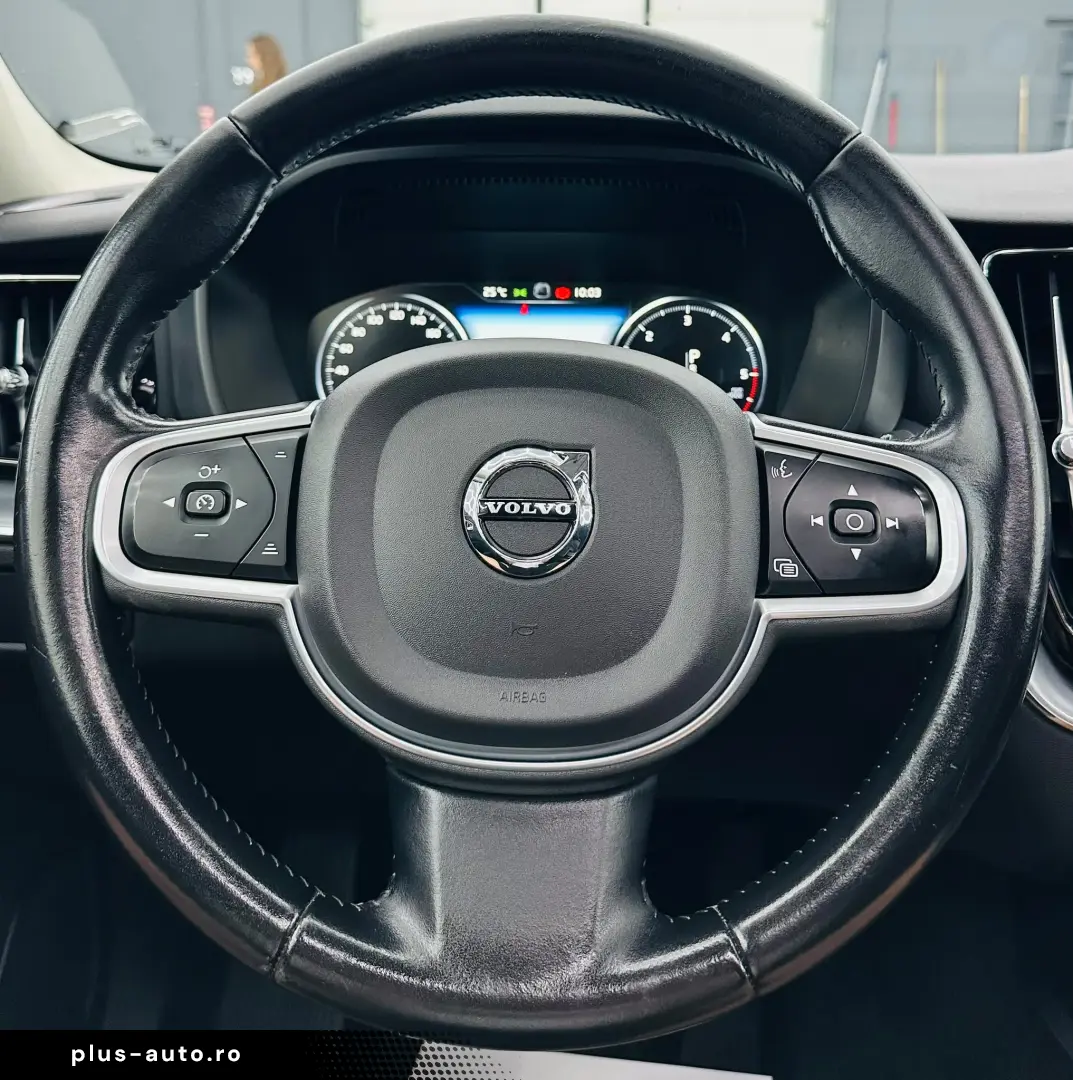 VOLVO XC60 2020 2.0D E6 Garantie 12 Luni Rate Avans 0 Doar C