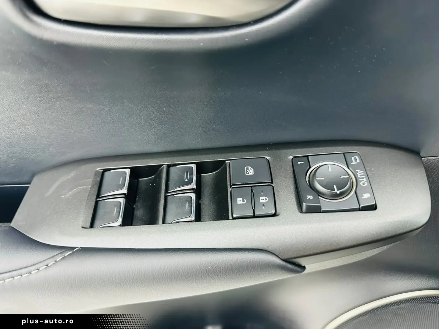 LEXUS NX-300H 2019 2.5i   HybridE6 Garantie 12 Luni Rate Ava